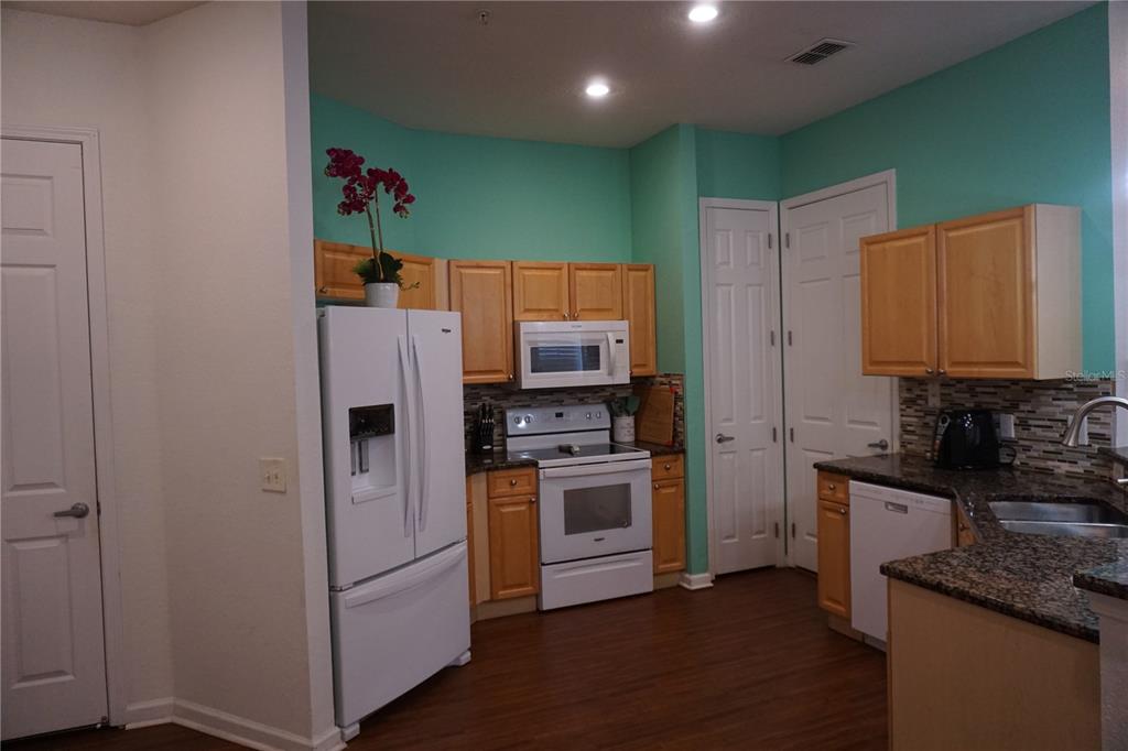 719 Terrace Ridge Circle, Unit 719 Davenport, FL 33896 - Photo 5 of 42