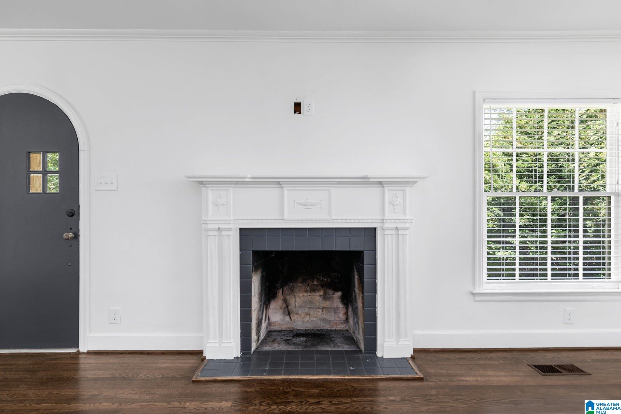 1713 Shades Crest Road Birmingham, AL 35216 - Photo 10 of 29