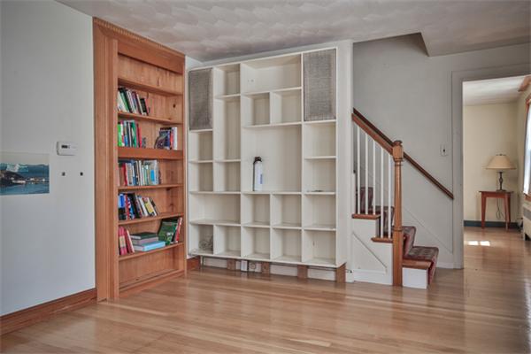 26 Notre Dame Road Bedford, MA 01730 - Photo 8 of 23 Gallery Image 8