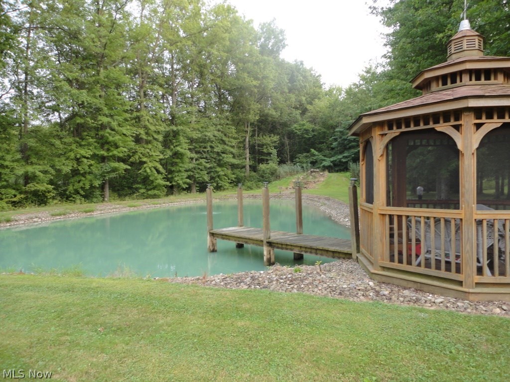 209 Prentice Road Northwest Warren, OH 44481 - Photo 3 of 23