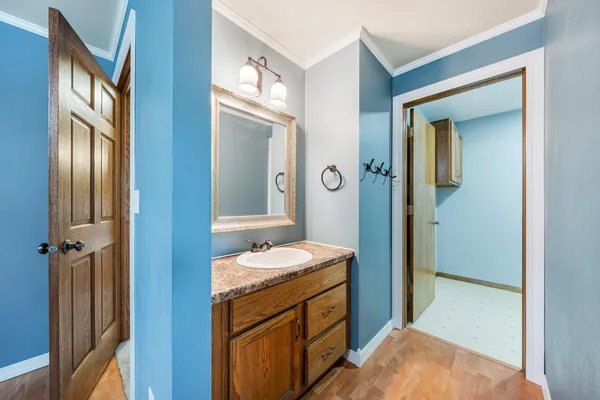 $390,000 | 2611 West Glendale Avenue, Appleton, WI 54914