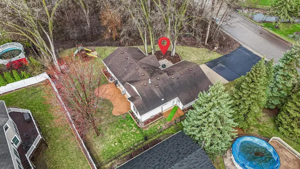 $390,000 | 2611 West Glendale Avenue, Appleton, WI 54914