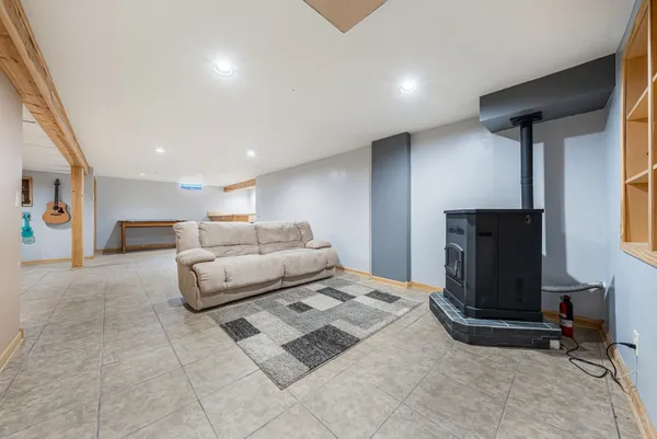 $390,000 | 2611 West Glendale Avenue, Appleton, WI 54914