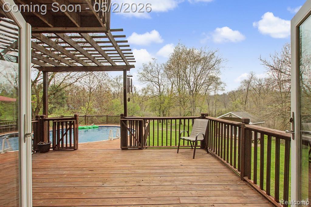 1160 South Garner Road Milford, MI 48380 - Photo 13 of 62 Gallery Image 13