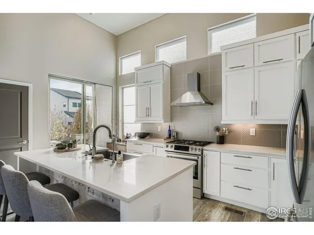 $969,900 | 15506 West La Salle Place, Lakewood, CO 80228