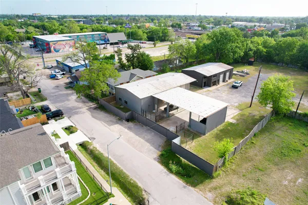 $400,000 | 1108 Archer Street, Houston, TX 77009