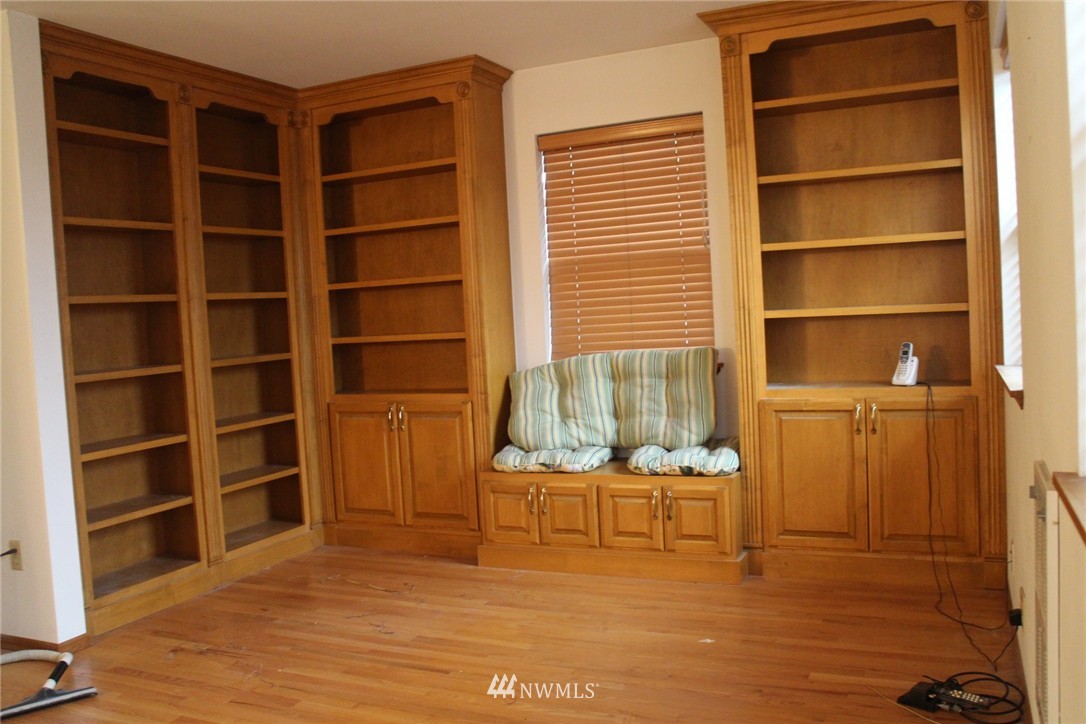 2230 Martin Road Mount Vernon, WA 98273 - Photo 2 of 13 Gallery Image 2