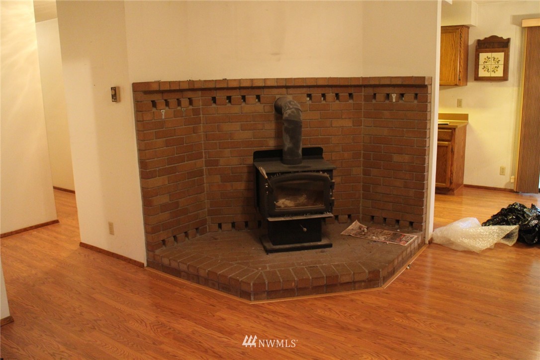 2230 Martin Road Mount Vernon, WA 98273 - Photo 3 of 13 Gallery Image 3