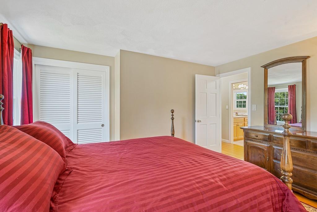 129 Berkeley Road North Andover, MA 01845 - Photo 27 of 42 Gallery Image 27