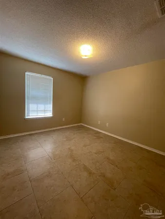 $1,250 | 6208 St Ann Avenue, Milton, FL 32570