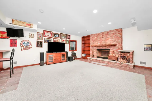 $649,000 | 15501 116th Court, Orland Park, IL 60467