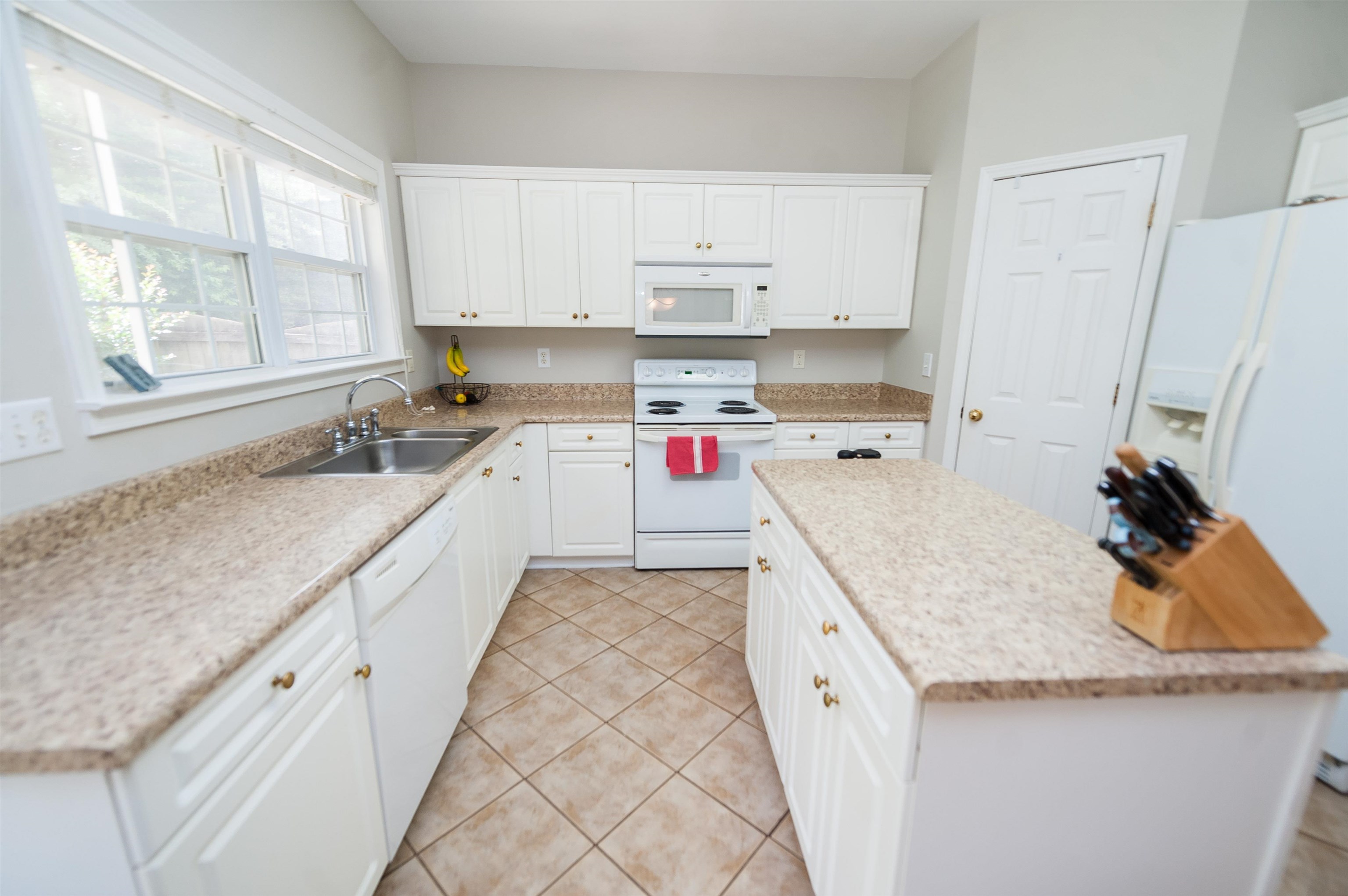 104 Collier Lane Greer, SC 29650 - Photo 13 of 30