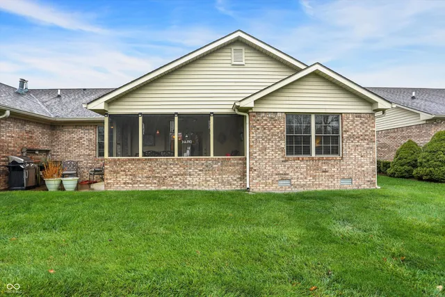 $310,000 | 3704 Cedar Cove Court, Unit 6, New Palestine, IN 46163