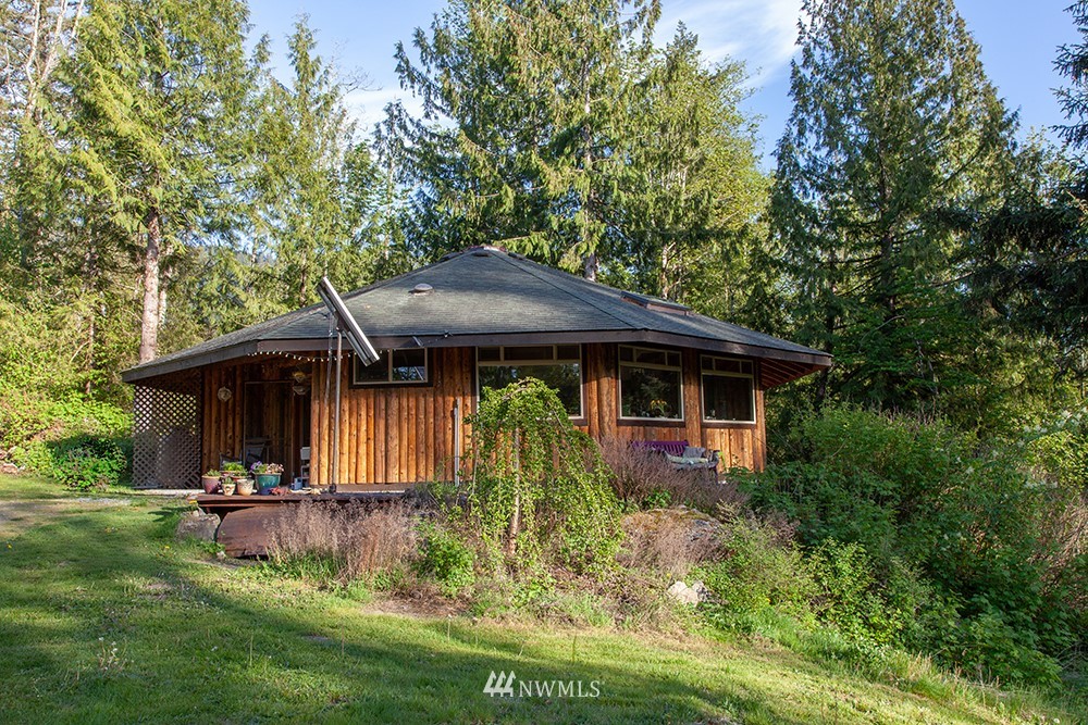 5620 Williams Lake Road Deming, WA 98244 - Photo 16 of 25