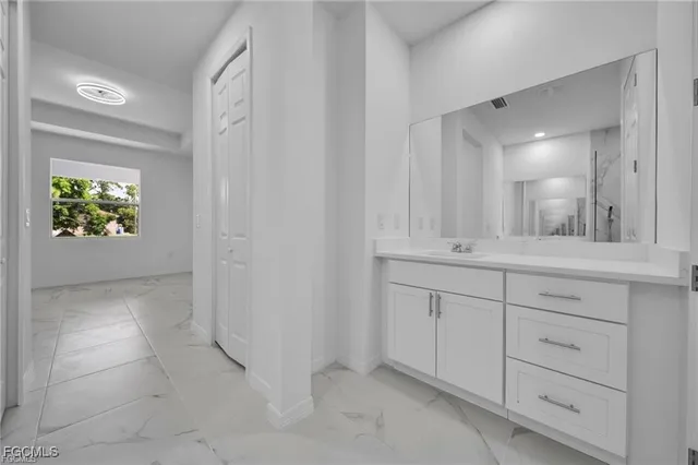 $2,200 | 3210 30th Street Southwest, Lehigh Acres, FL 33976