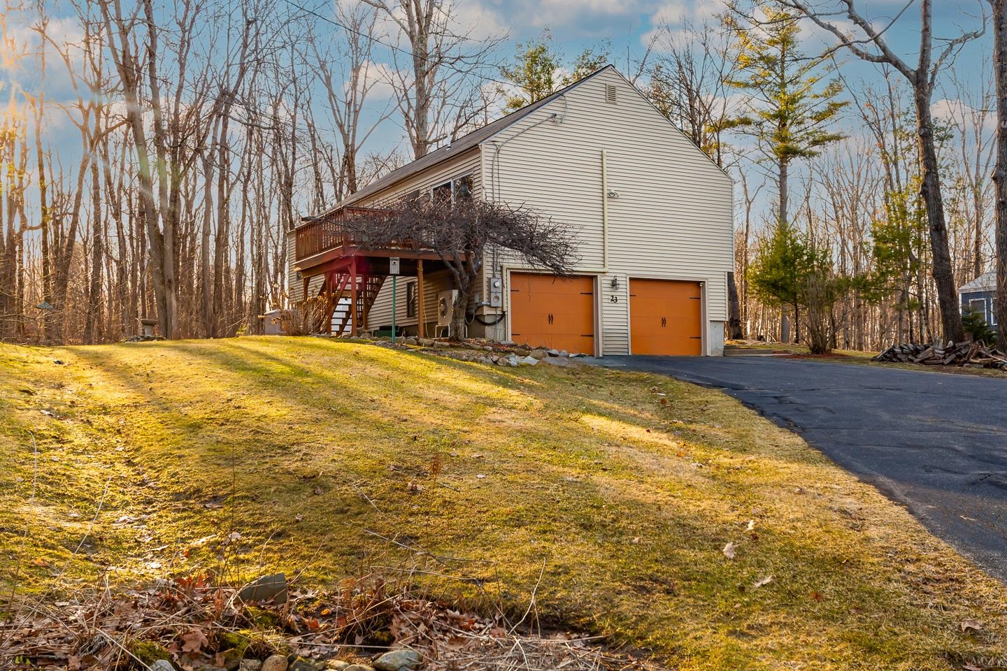 23 Redfield Circle Derry, NH 03038 - Photo 11 of 55