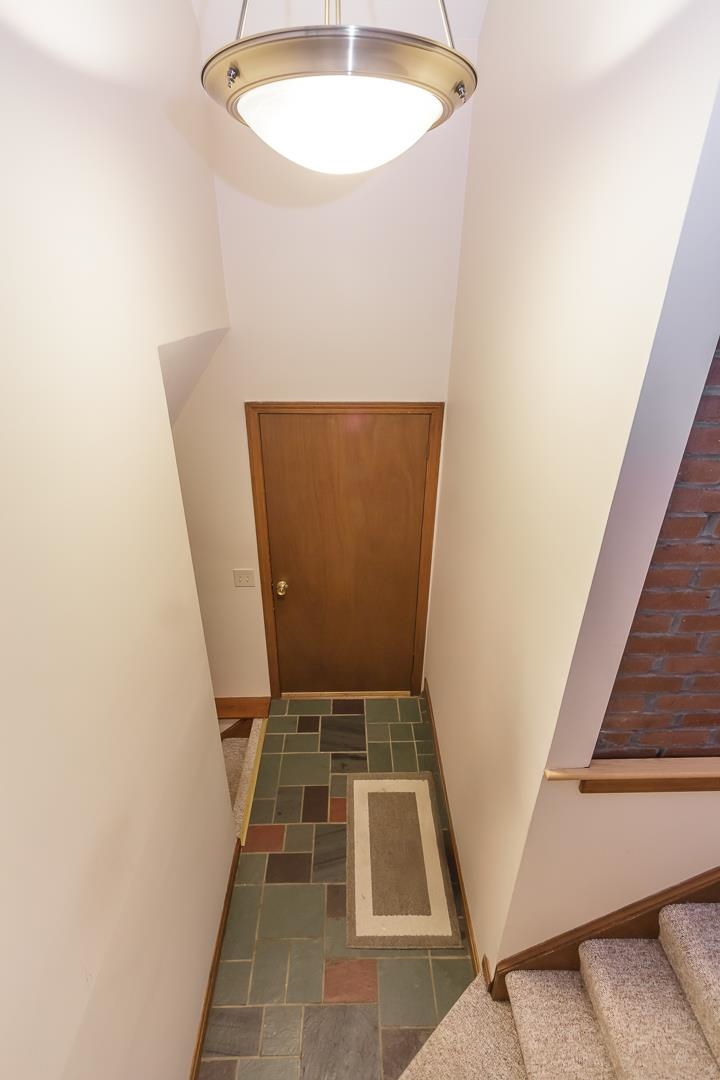 23 Redfield Circle Derry, NH 03038 - Photo 19 of 55