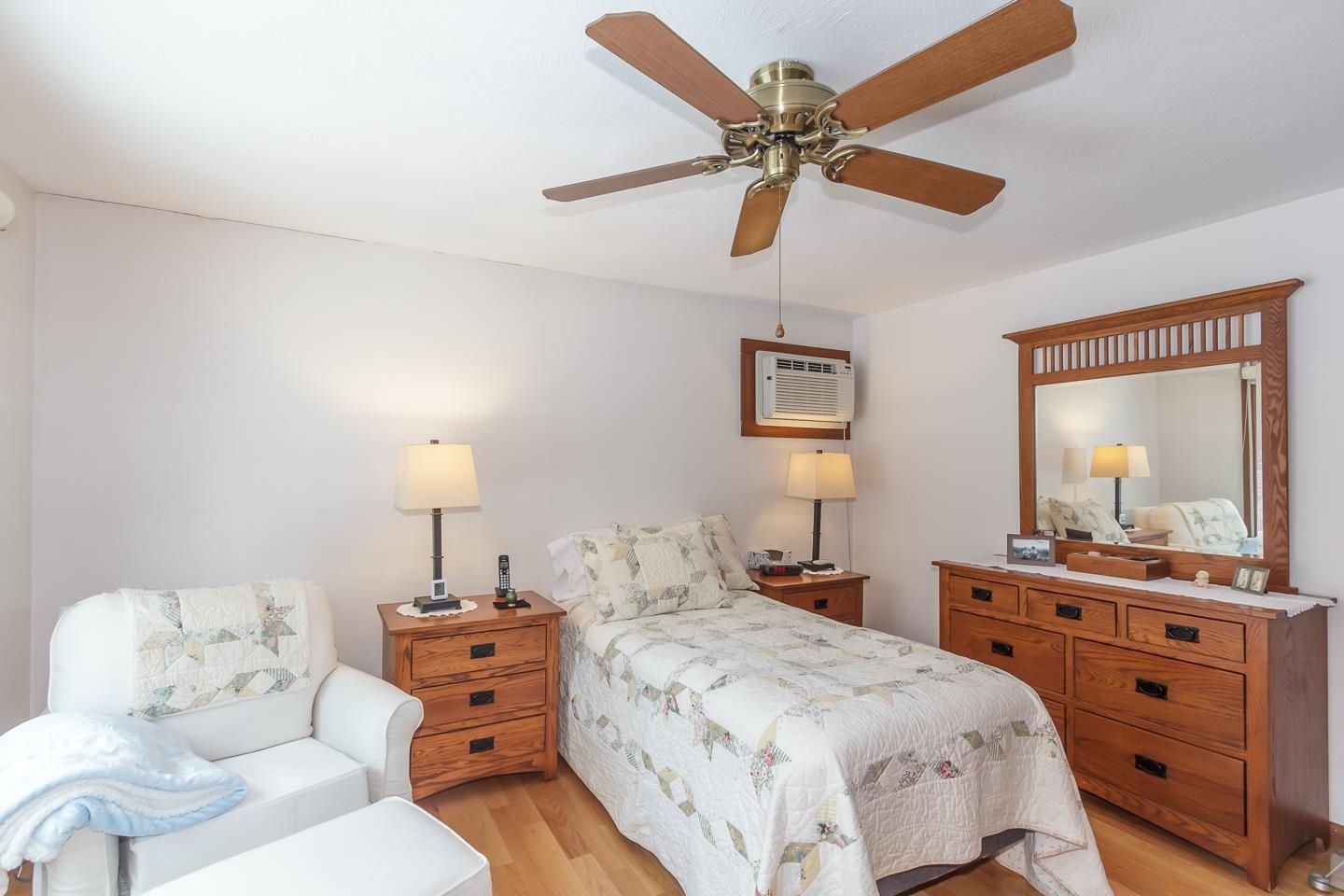 23 Redfield Circle Derry, NH 03038 - Photo 44 of 55