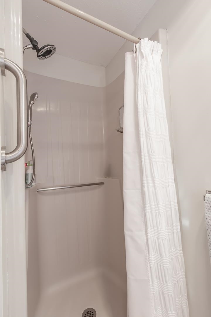 23 Redfield Circle Derry, NH 03038 - Photo 47 of 55