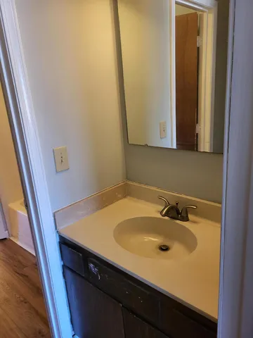 $1,400 | 156 Rahway Road, Unit I, Goose Creek, SC 29445