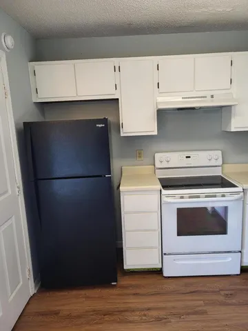 $1,400 | 156 Rahway Road, Unit I, Goose Creek, SC 29445