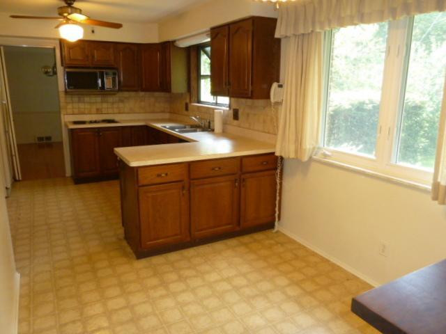 2796 Manchester Road Ann Arbor, MI 48104 - Photo 10 of 42 Photo 10