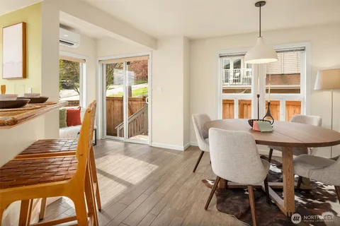 $875,000 | 3201 23rd Avenue West, Seattle, WA 98199