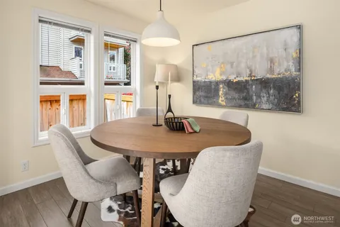 $875,000 | 3201 23rd Avenue West, Seattle, WA 98199