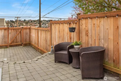 $875,000 | 3201 23rd Avenue West, Seattle, WA 98199