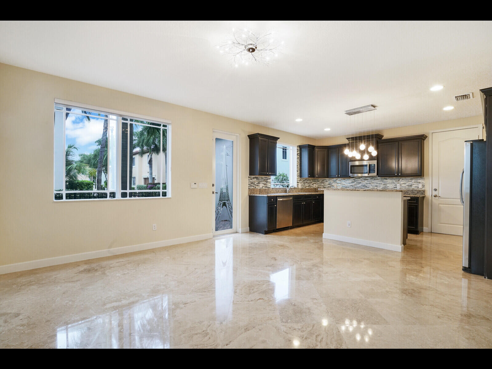 140 Northwest Emerson Place Boca Raton, FL 33432 - Photo 6 of 39 06_Image_6_mls