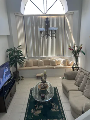 $374,900 | 15499 Miami Lakeway North, Unit 3065, Miami Lakes, FL 33014