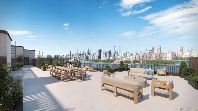 $735,000 | 30-55 Vernon Boulevard, Unit 3R | Astoria