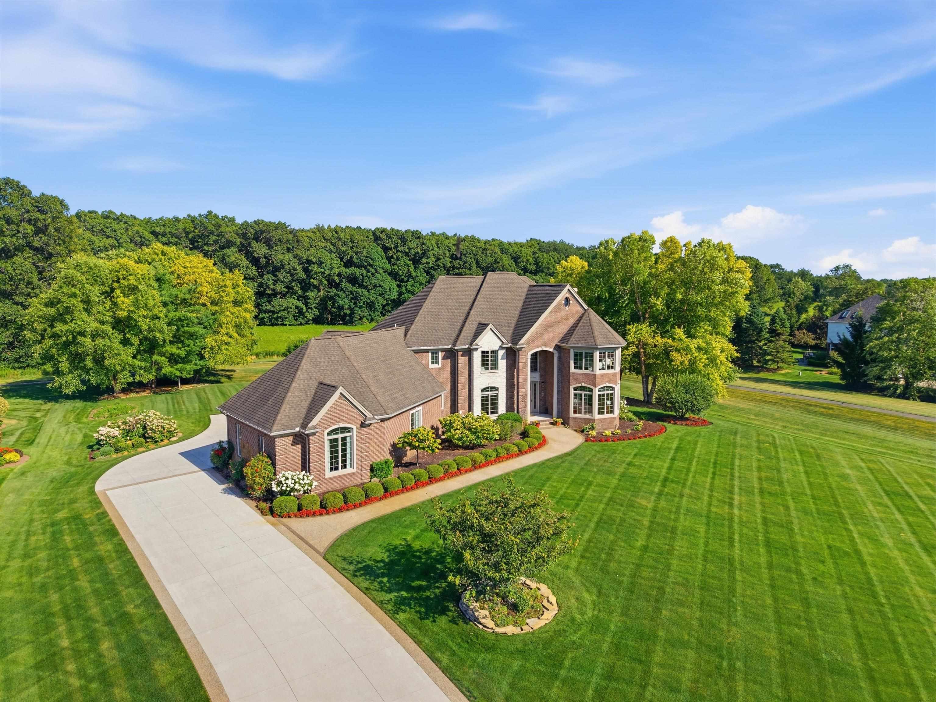 69968 Sunset Lane Romeo, MI 48065 - Photo 7 of 78 50217092-b59cdc30-35eb-42bf-8e35-fee42f020db8.JPG