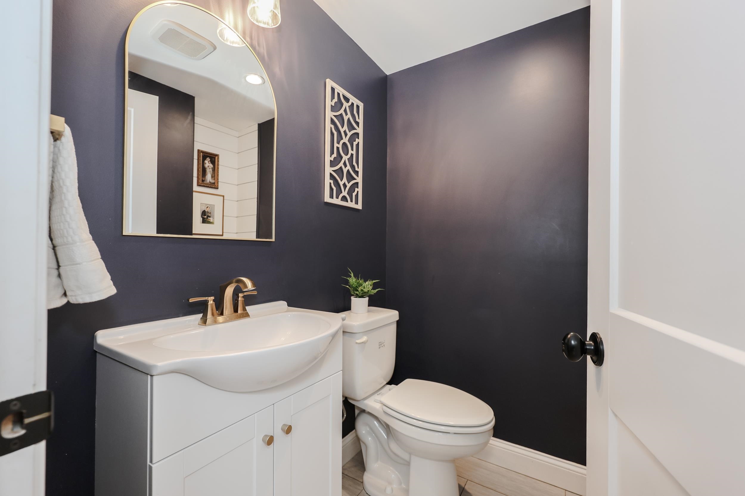 395 Critchett Road Candia, NH 03034 - Photo 17 of 42