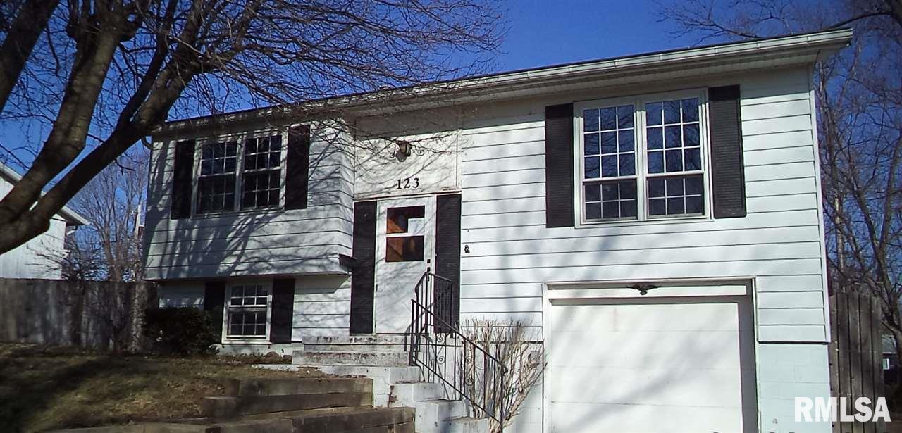 123 Pontiac Road Marquette Heights, IL 61554 - Photo 1 of 16 Gallery Image 1