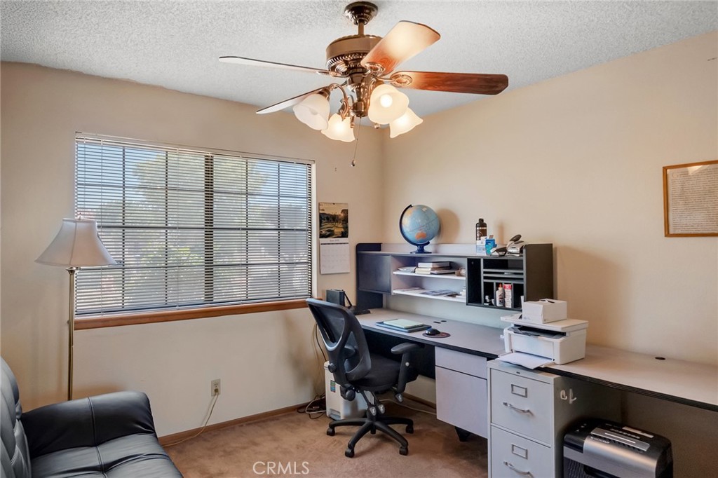 22117 Cholena Road Apple Valley, CA 92307 - Photo 19 of 33