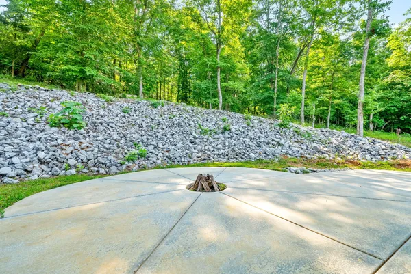 $3,000 | 6466 Highway 48 North, Cumberland Furnace, TN 37051