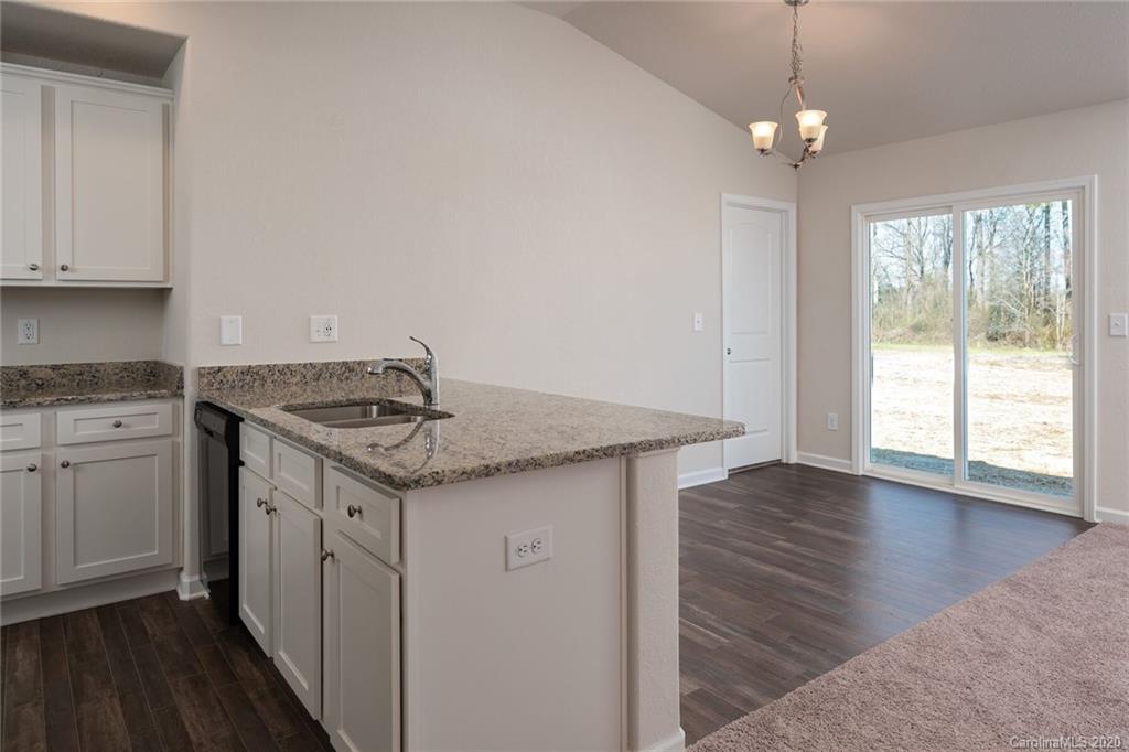 1231 Culver Spring Way Charlotte, NC 28215 - Photo 3 of 7 Gallery Image 3