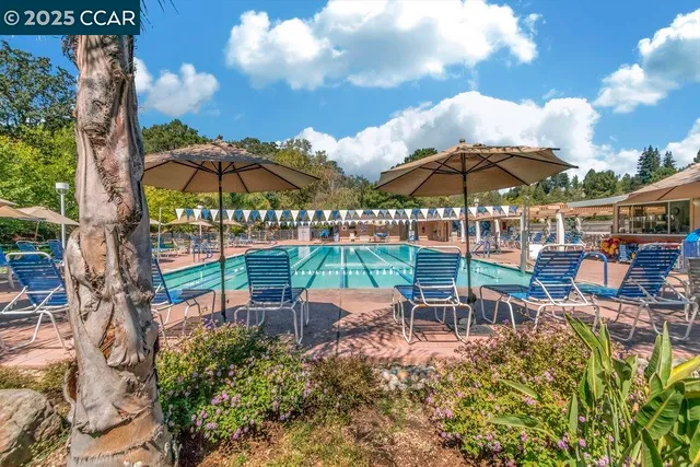 $338,000 | 2200 Pine Knoll Drive, Unit 11, Walnut Creek, CA 94595