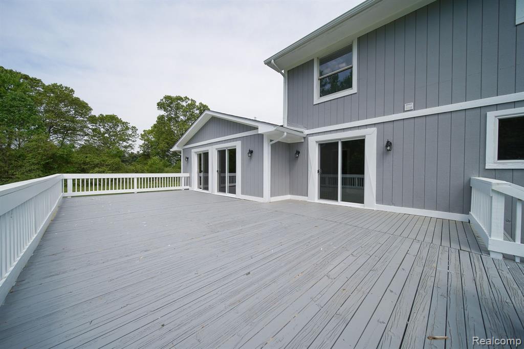 43867 Judd Road Belleville, MI 48111 - Photo 4 of 79