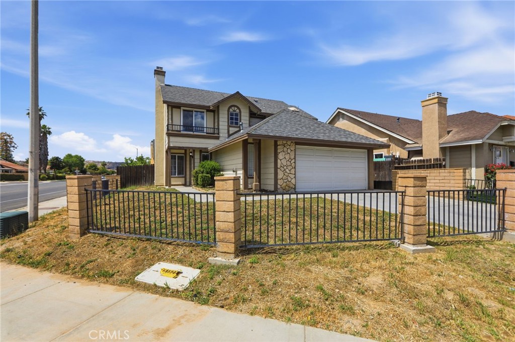 2002 Medical Center Drive Perris, CA 92571 - Photo 2 of 49