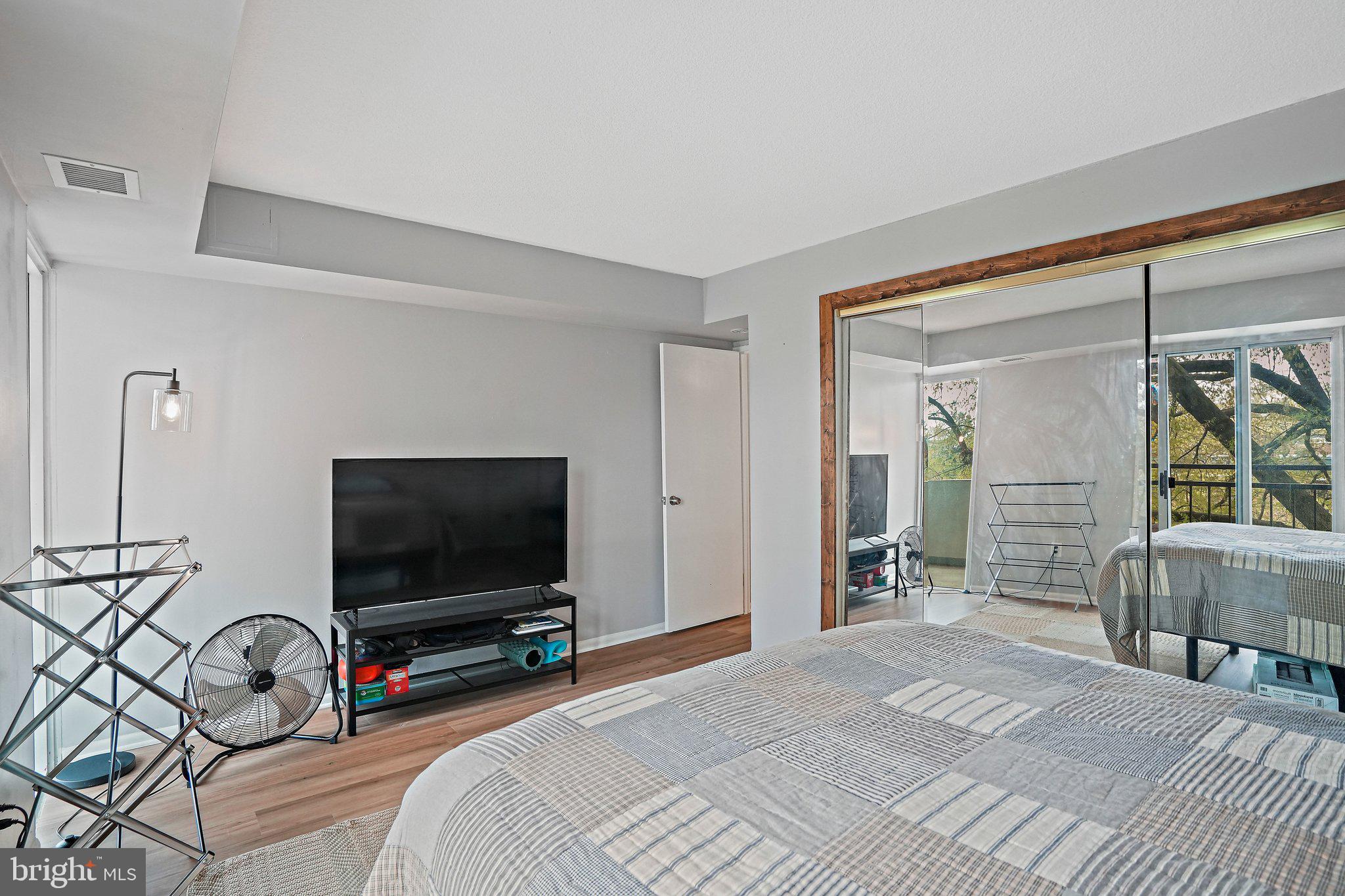 700 7th Street Southwest, Unit 311 Washington, DC 20024 - Photo 20 of 44