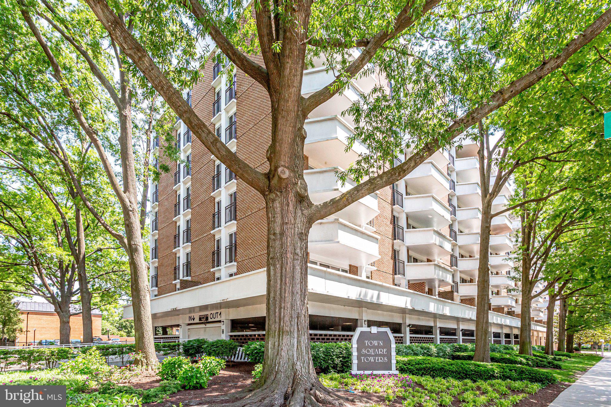 700 7th Street Southwest, Unit 311 Washington, DC 20024 - Photo 24 of 44