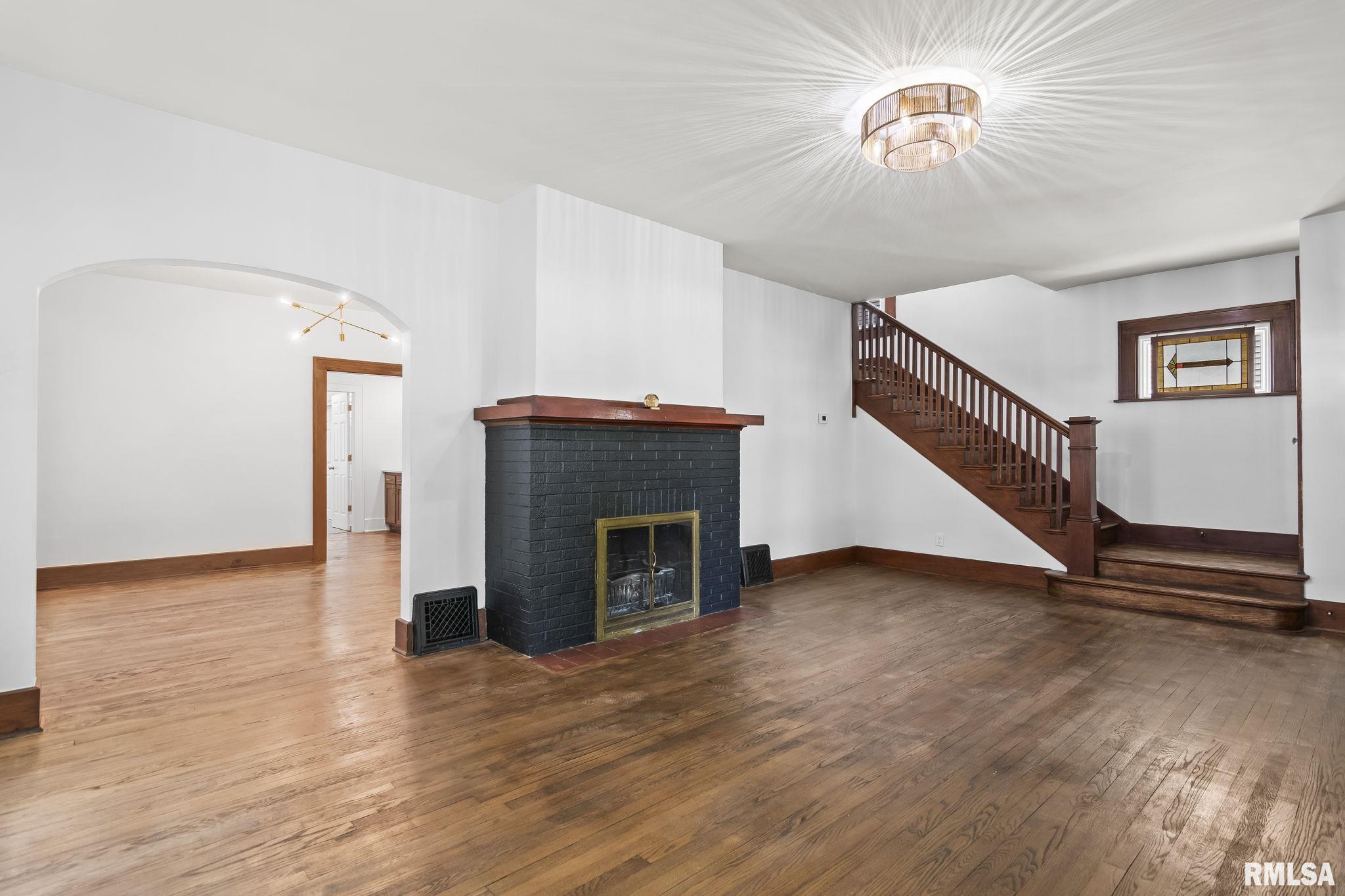 833 South State Street Springfield, IL 62704 - Photo 8 of 40