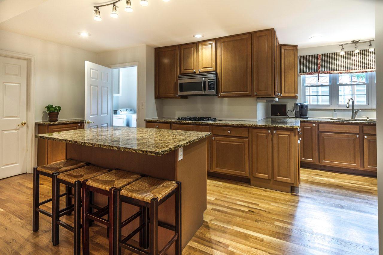 2725 Brentwood Road Bexley, OH 43209 - Photo 17 of 85