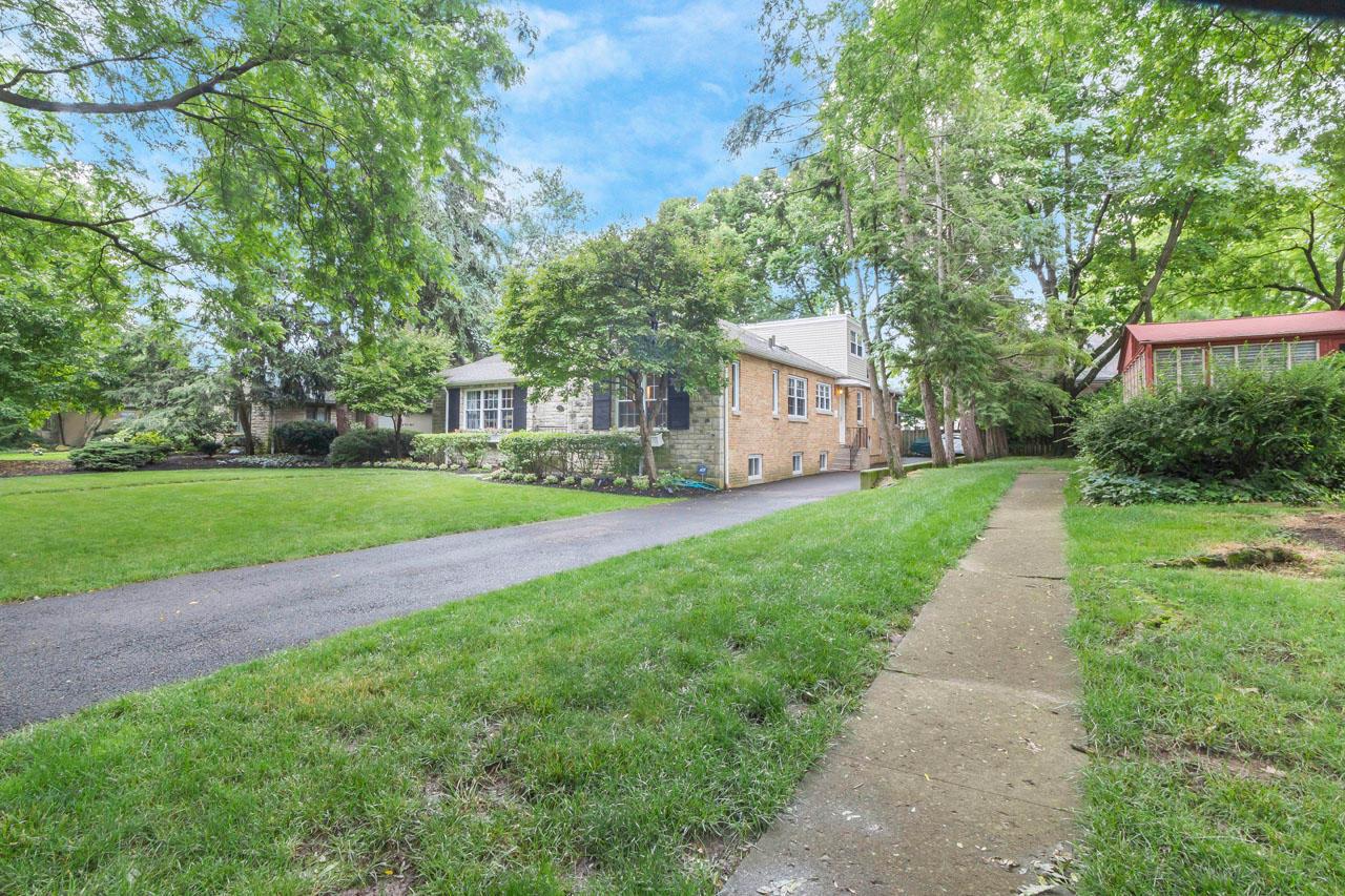 2725 Brentwood Road Bexley, OH 43209 - Photo 5 of 85