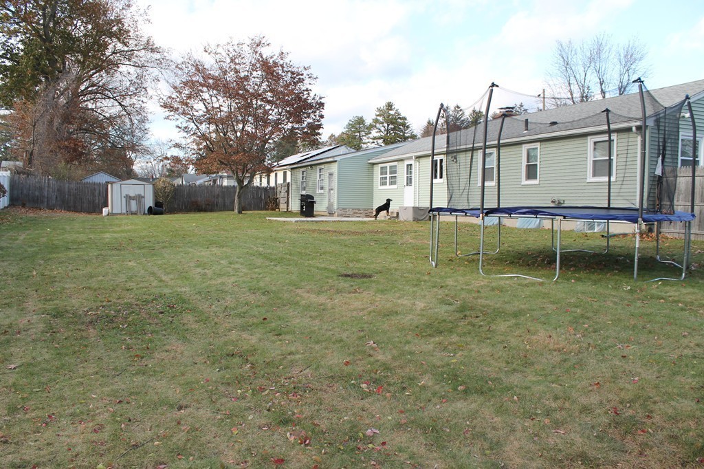 41 Capitol Road Springfield, MA 01119 - Photo 23 of 24