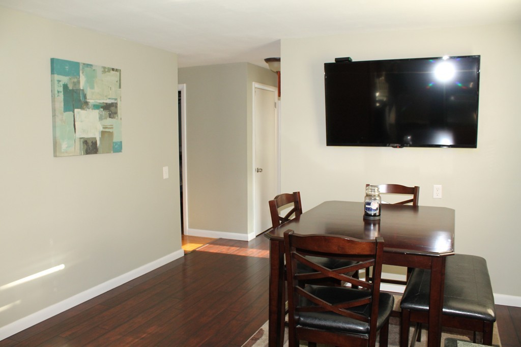 41 Capitol Road Springfield, MA 01119 - Photo 8 of 24