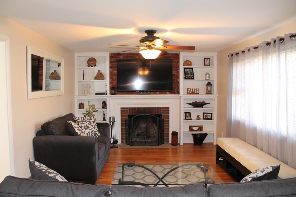 41 Capitol Road Springfield, MA 01119 - Photo 10 of 24
