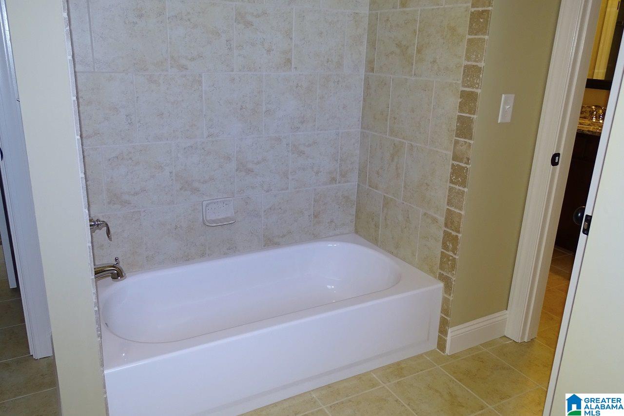 3945 Haddon Circle Birmingham, AL 35226 - Photo 32 of 47